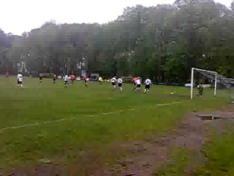 Lewart - Huragan 2:3 (bramka G.Dajka)