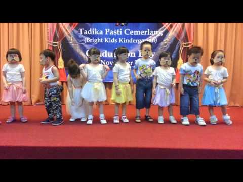 151101 Bright Kids Kindergarten 11th Annual Concert - Hickory Dickory Dock