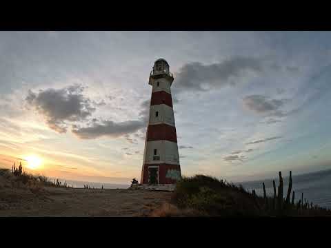 Венесуэла. Остров Маргарита. Старый маяк. Faro de Punta Zaragoza, Nueva Esparta, Venezuela.