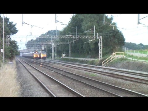 92030 on 6X77, 17:31, Wembley - Mossend enterprise