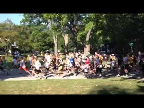 GoingTheExtraMileRaceStart