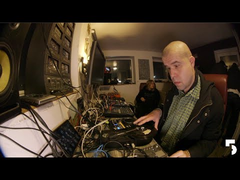 5 букв радио - fesikl mikensky LIVE @ High Castle 4nov2021