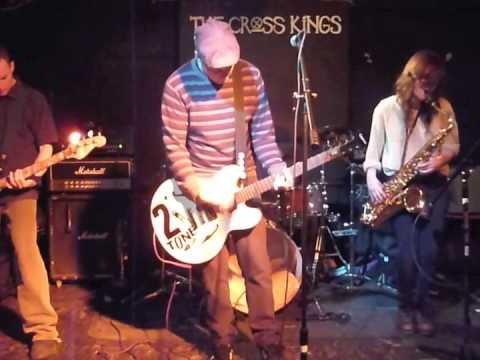 THE STERILIZERS - FTG @ THE CROSS KINGS