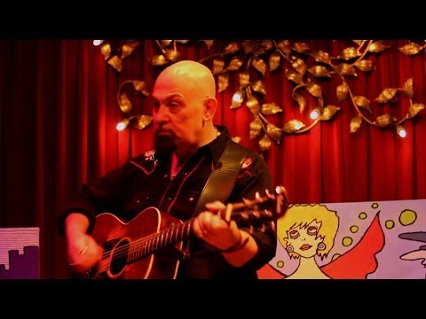 Hamell on Trial - Happiest Man in the World [Live at Normaltown Hall]