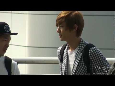 [Fancam] 120609 EXO-K at Incheon airport (Chanyeol Focus)