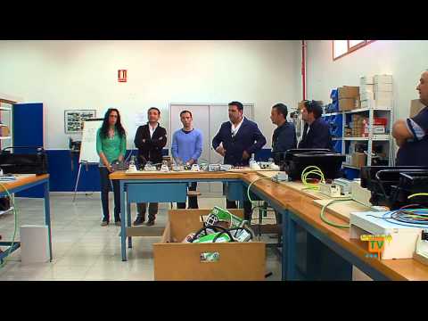 08/05/13 – El curso de Electricidad forma a 15 desempleados durante 9 meses
