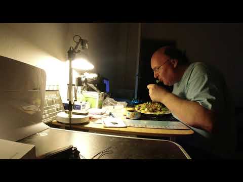 MongoTV_7564 - Min Aftensmad - Del 1 - SALAT Med TUN i OLIE og MØLLEBOLLE