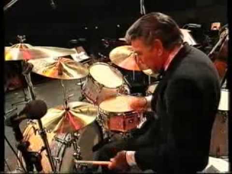 Louie Bellson Big Band - drum solo 1992 - Caravan