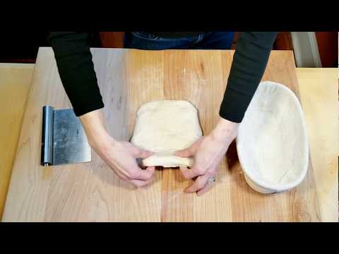 Shaping an Oval Loaf (Bâtard)