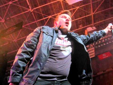 NewSong-Love Is the Medicine (Up Close and Personal!!!) 2/5/11 WinterJam 2011 Greensboro, NC