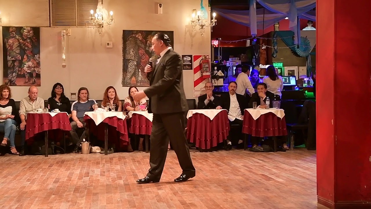 Jesus Velazquez  en Porteño y Bailarín - El Cantor de Buenos Aires