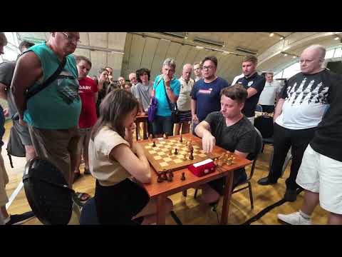 D10 WGM Gaál Zsóka (2272) - GM Balog Imre (2593)