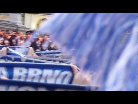 Óda na Kometu (náměstí Svobody, 2012-04-20)