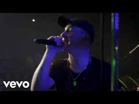 La Beriso - Tan Sola (En Vivo en el Luna Park)