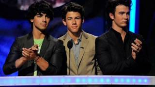 Jonas Brothers- Dance Until Tomorrow