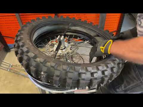 KAURITMOTO TMT6 - how to change air tube tire (motocross/enduro bikes)