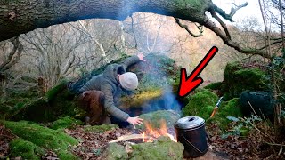 Sleeping in a Natural Shelter | Surviving Sub Zero Conditions