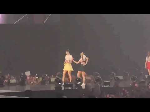 Model JenLisa || BLACKPINKinBANGKOKEncoreD2 190713