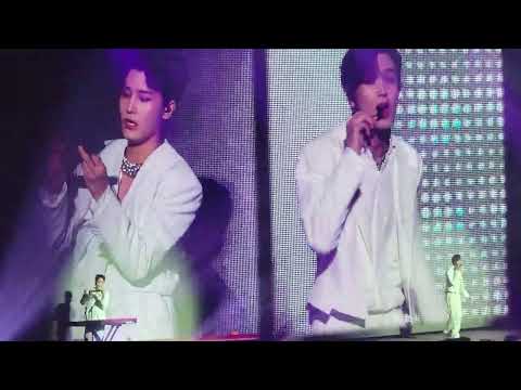 [FANCAM] 221006 NCT 127 THE LINK in LA - Another World (Taeil)+Love Sign (Taeil x Haechan)