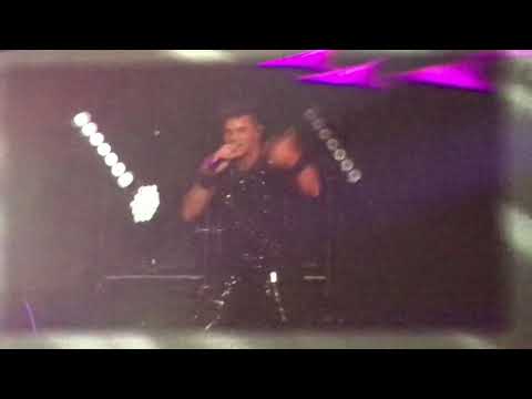 William Hung & Ricky Martin together!