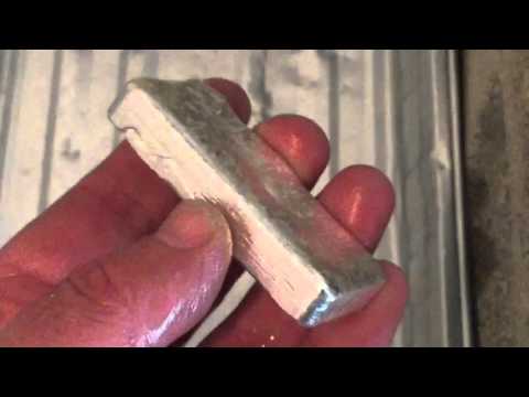 Pouring Silver for CharmCity Stacker - Bunker Bullion 11-18-15