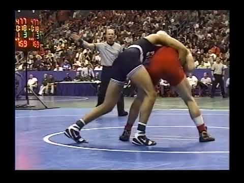 D1CW Video Vault - 2011 NCAA QF Quentin Wright vs Chris Honeycutt