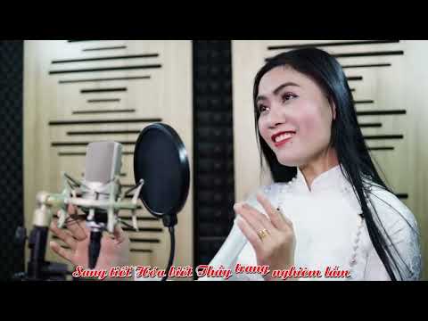 Thể hiện bởi Huỳnh Trang
