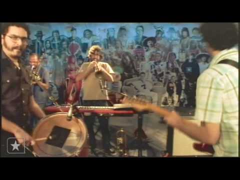 Eddie em "Vida boa"  no Estúdio Showlivre 2009