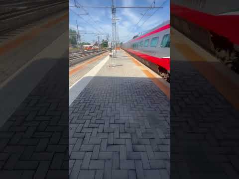 ETR-485 Frecciargento transita a Ferrara