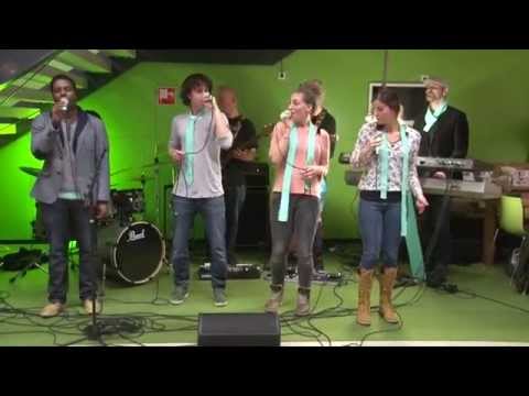 Fill in the Blanks trad ook op voor VathorstTV 2015