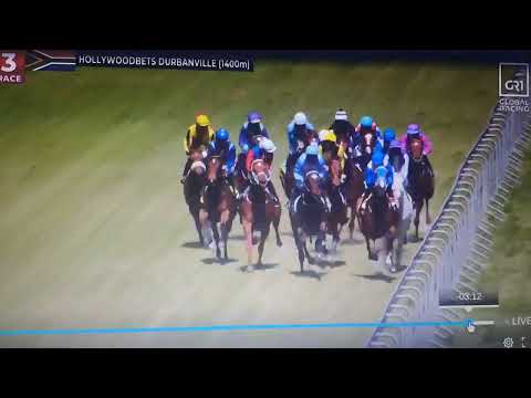 Sean Veale Falls Off Sun Spectacular at Hollywoodbets Durbanville