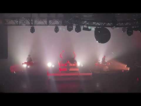 The Devil - BANKS Live