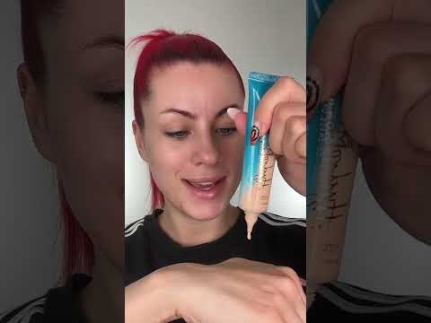 Caro does her makeup with Isabell's makeup 🫶🏼