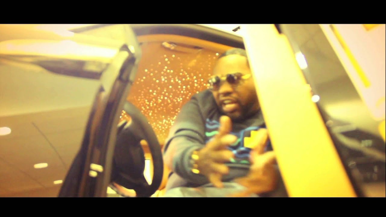 DJ Absolut ft Sheek Louch, Raekwon, Uncle Murda & Nathaniel – ”It’s All Love”