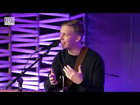 KFOG Private Concert: George Ezra - Interview