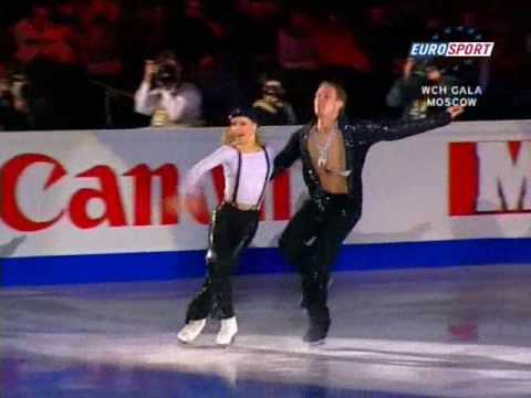 Tatiana Navka & Roman Kostomarov - In the closet