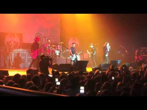The Hollywood Vampires at Sands Event Center - Manic Depression
