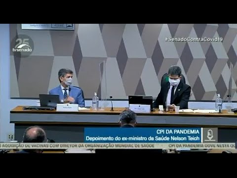 Ex-ministro Teich confirma reunião do CFM sobre ampliação do uso da cloroquina