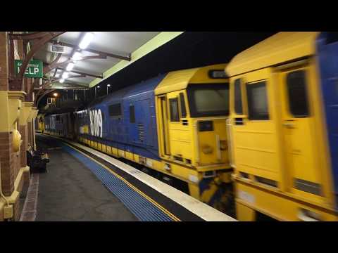 Blue Mountains - Quad 81 class lead PN 9835 - 27/8/18