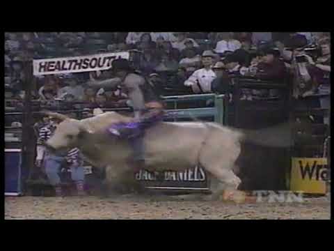Tuff Hedeman vs Bean Bag - 98 PBR Topeka (87 pts)