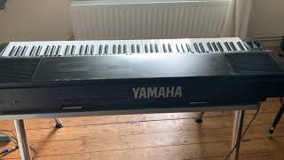 Video thumbnail for Yamaha P300 Stage Piano / Master Keyboard by Tulio