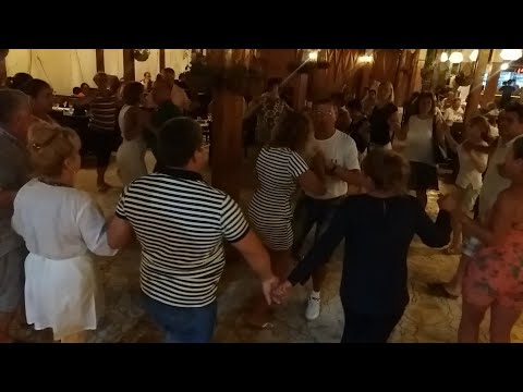 Dragutul Ionel la dans cu Olguta Geta in Eforie Nord la Terasa Bulevard 18