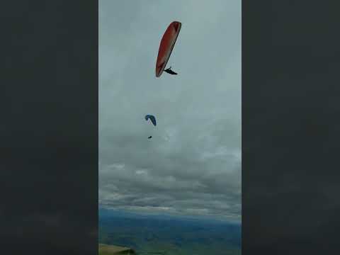 VOOS LIVRES NO PICO DA IBITURUNA  #voos #altitude  #pico #geografiadobrasil