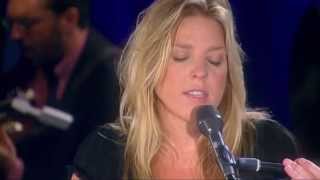 Walk On By (Live In Rio) HD - Diana Krall