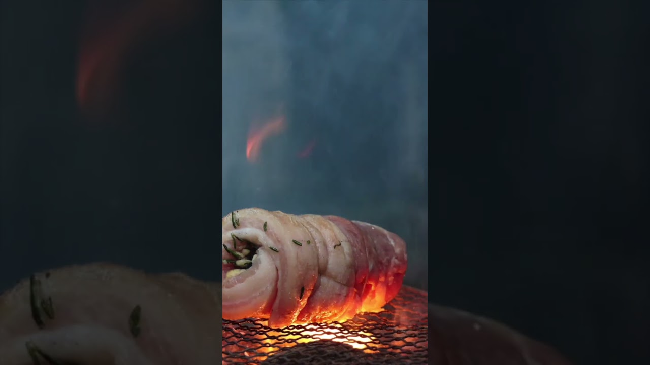 アウトドアでポルケッタ　ハーブの香りと炭火の香り #ベアーズ島田キャンプ #japanesecamp #meat