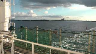 preview picture of video 'Frachtschiffreise....Auf See und Auslaufen RAUMA (Finnland)'