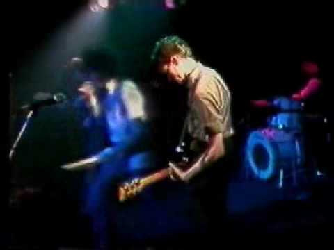 birthday party- release the bats (live hacienda 1982)