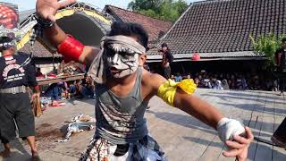 Download lagu BANTENGAN NGAMUK.New Satrio Mudo live lengkong Nganjuk mp3 Download lagu BANTENGAN NGAMUK.New Satrio Mudo live lengkong Nganjuk mp3