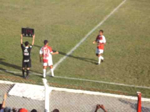 Italo sai Aplaudido contra o Ipanema