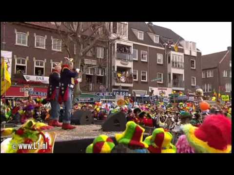 Boetezitting 2009 Paul en Leo Hang de vaan oet